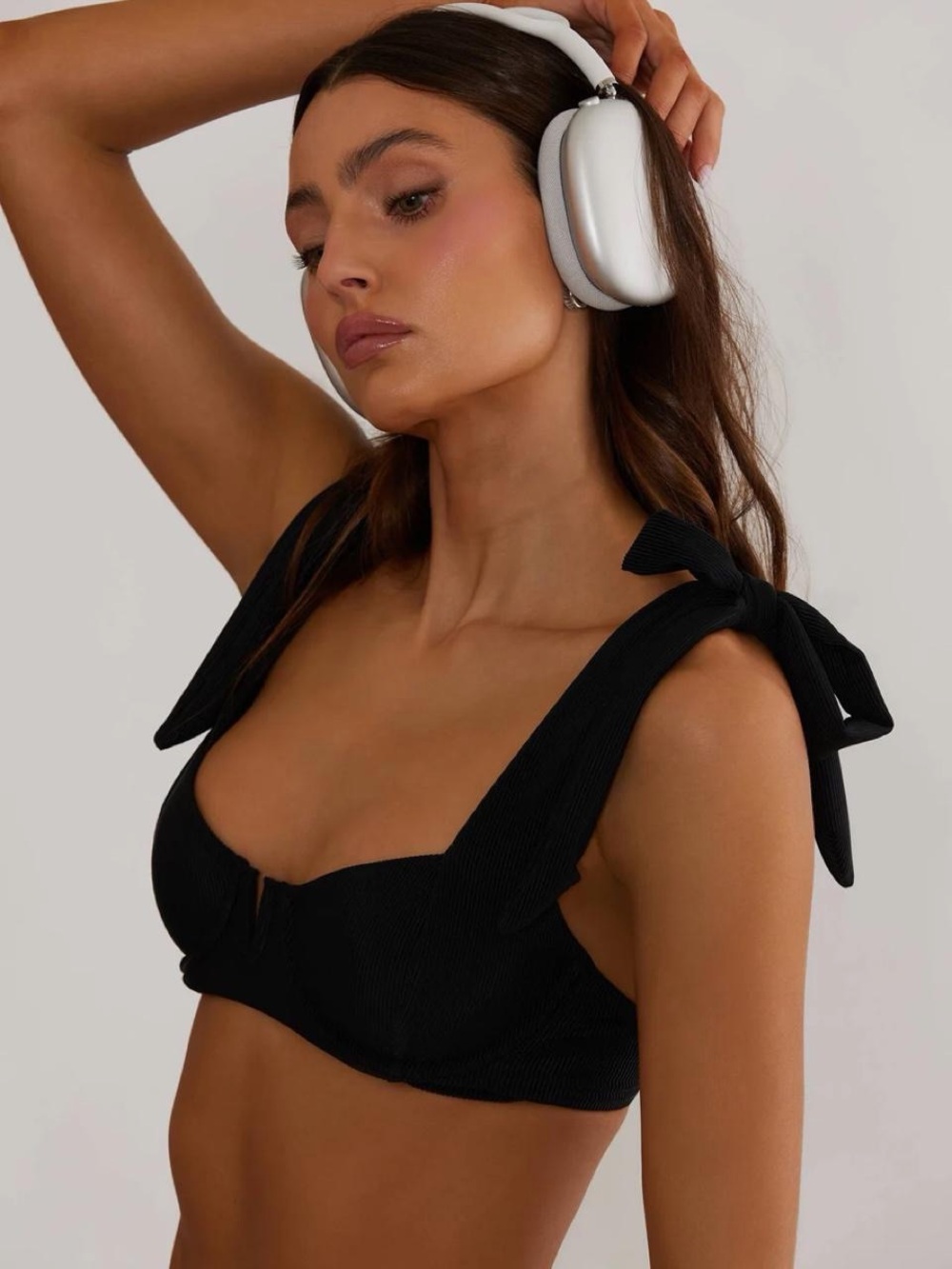 Beach Riot Black Ribbed Bikini Top - Picture 2 of 6